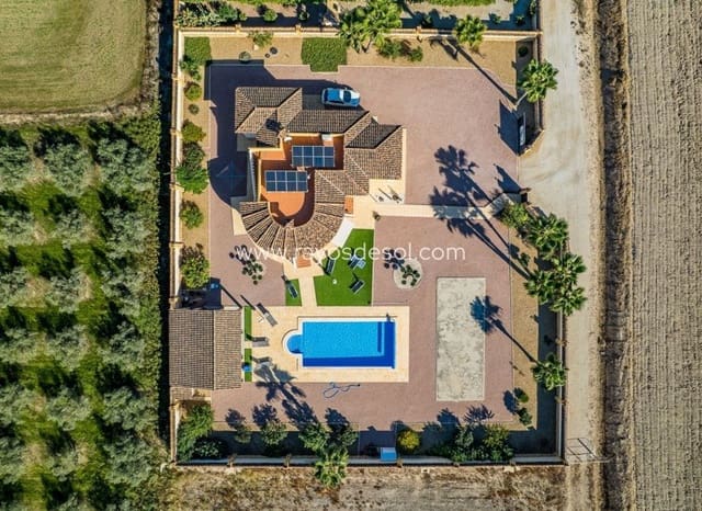 4 sovrum Villa till salu i Catral med pool garage - 430 000 € (Ref: 10114642)