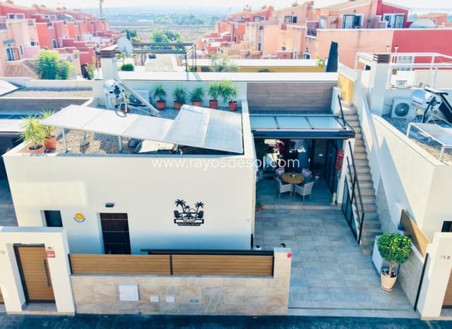 3 bedroom Villa for sale in Los Montesinos with pool - € 392,500 (Ref: 10114643)