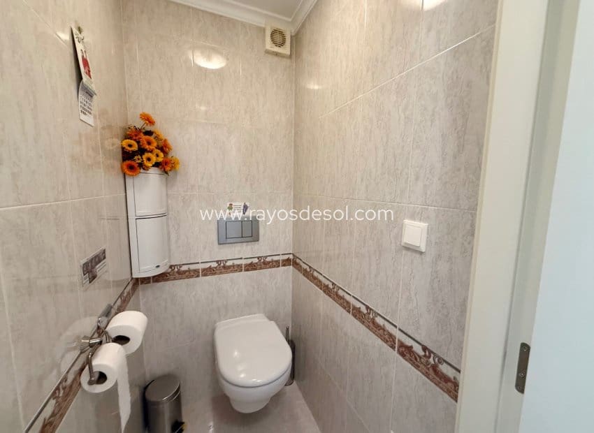 6 sovrum Villa till salu i Rojales med pool garage - 575 000 € (Ref: 10114644)