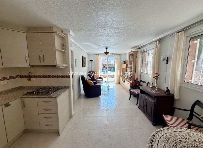 6 sovrum Villa till salu i Rojales med pool garage - 575 000 € (Ref: 10114644)