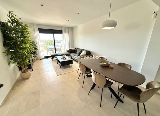 Apartamento de 3 habitaciones en Los Alcázares en venta con piscina garaje - 340.000 € (Ref: 10124688)