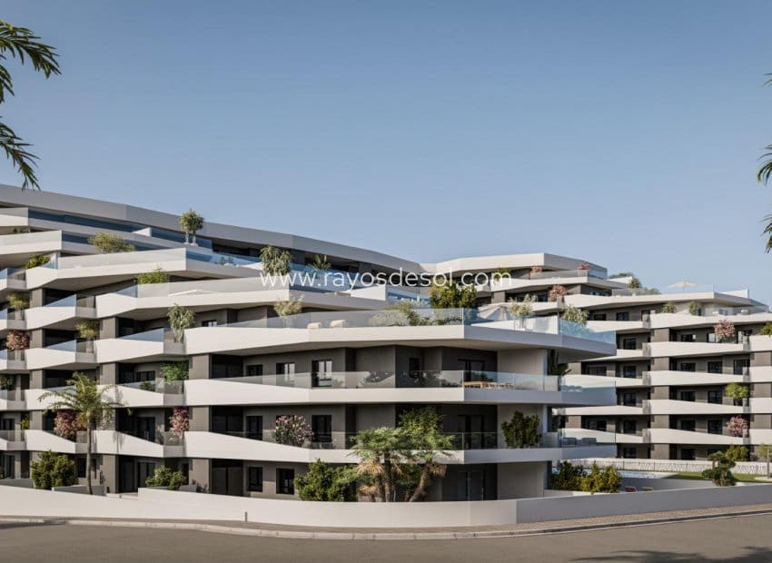3 soveværelse Penthouse til salg i San Miguel de Salinas med swimmingpool garage - € 379.900 (Ref: 10124691)