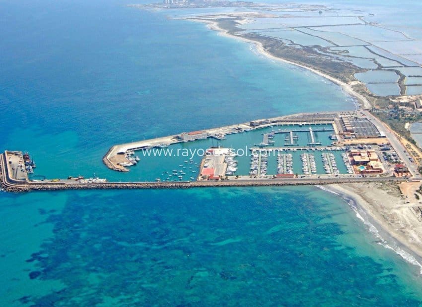 3 chambre Villa/Maison à vendre à San Pedro del Pinatar avec piscine - 539 950 € (Ref: 10132874)