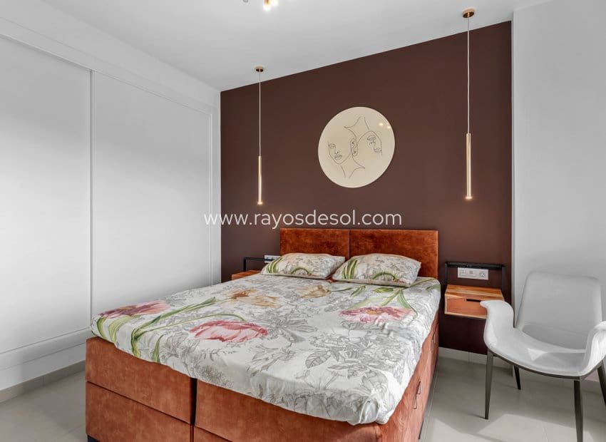 3 soverom Villa til salgs i Roda med svømmebasseng - € 499 900 (Ref: 10132875)