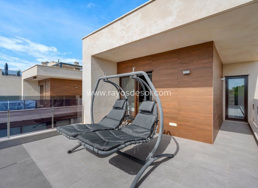 3 soverom Villa til salgs i Roda med svømmebasseng - € 499 900 (Ref: 10132875)