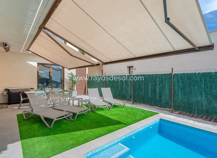 3 soverom Villa til salgs i Roda med svømmebasseng - € 499 900 (Ref: 10132875)