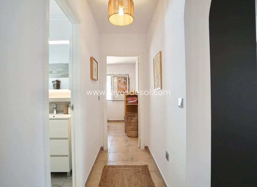 3 sypialnia Willa na sprzedaż w Benitachell / Benitatxell z basenem garażem - 649 000 € (Ref: 10132876)