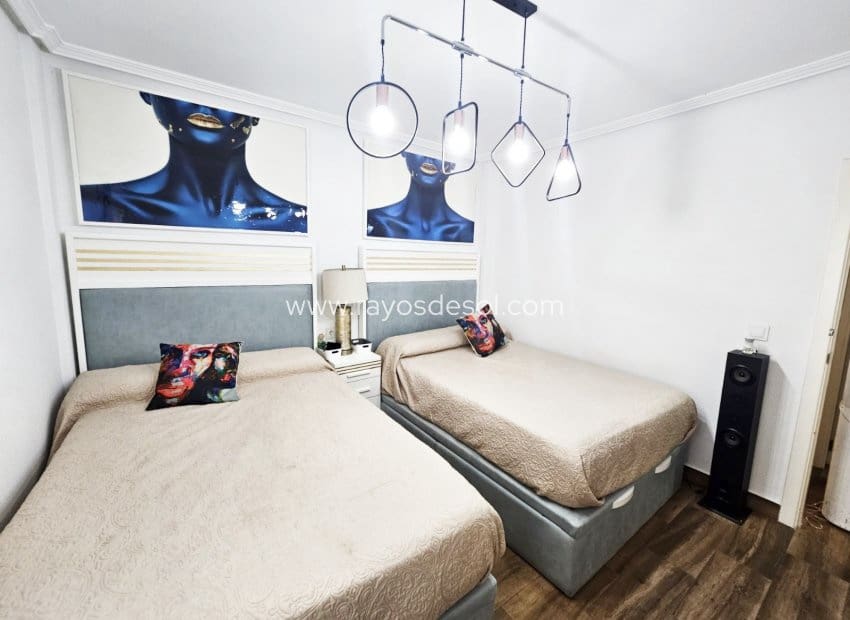 2 slaapkamer Appartement te koop in Los Alcazares met zwembad - € 215.000 (Ref: 10132878)