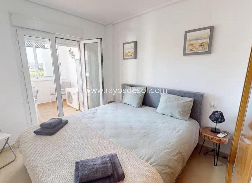 2 sypialnia Apartament na sprzedaż w Hacienda Riquelme z basenem - 159 995 € (Ref: 10145652)