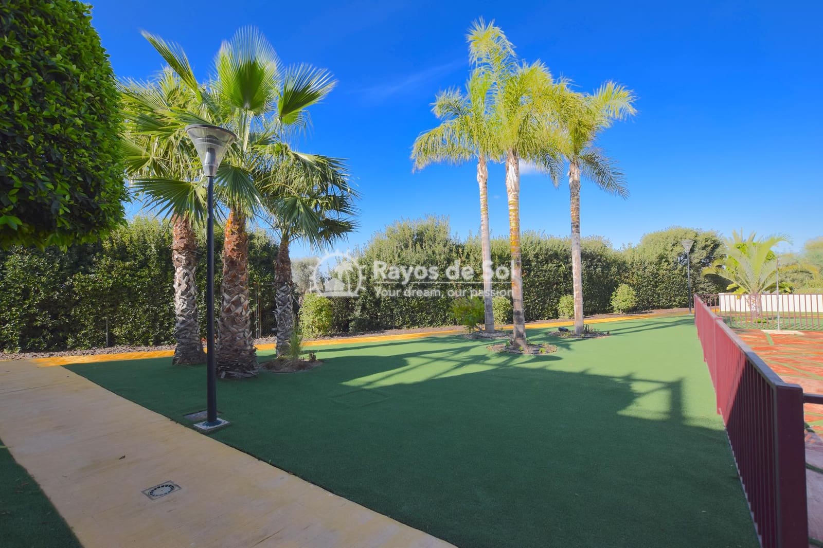 3 bedroom Apartment for sale in Los Alcázares with pool € 169,000