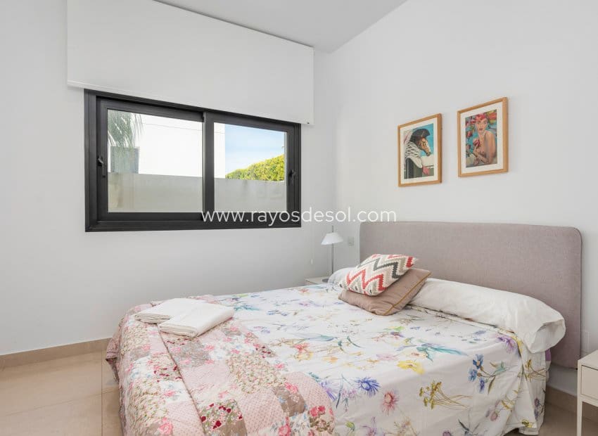 4 soverom Villa til salgs i Rojales med svømmebasseng - € 640 000 (Ref: 8542988)