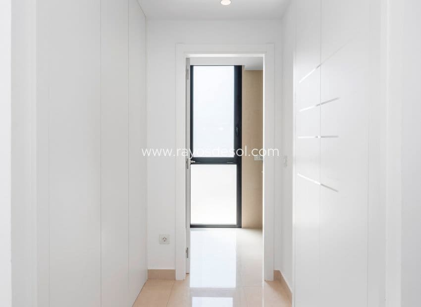 4 soverom Villa til salgs i Rojales med svømmebasseng - € 640 000 (Ref: 8542988)