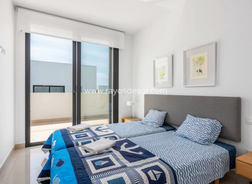 4 soverom Villa til salgs i Rojales med svømmebasseng - € 640 000 (Ref: 8542988)