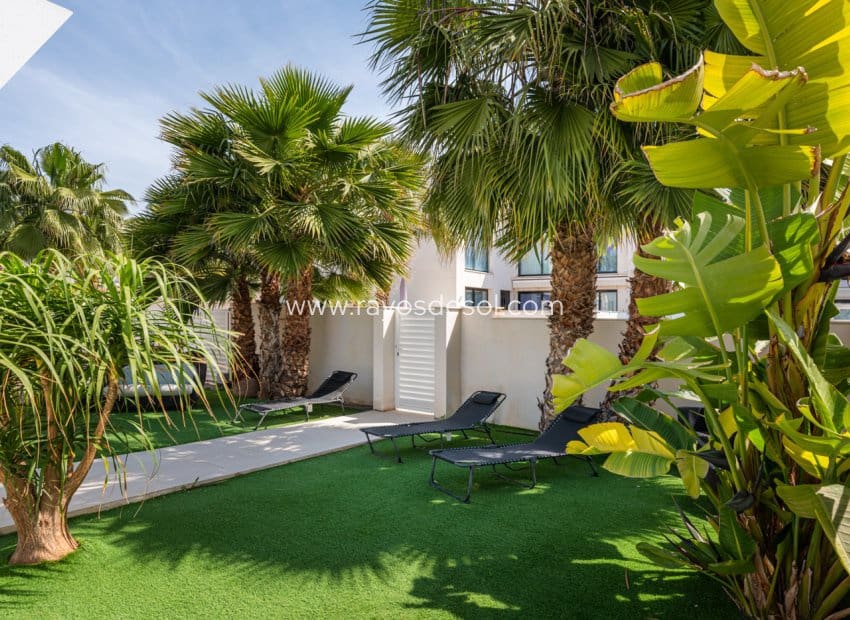 4 soverom Villa til salgs i Rojales med svømmebasseng - € 640 000 (Ref: 8542988)