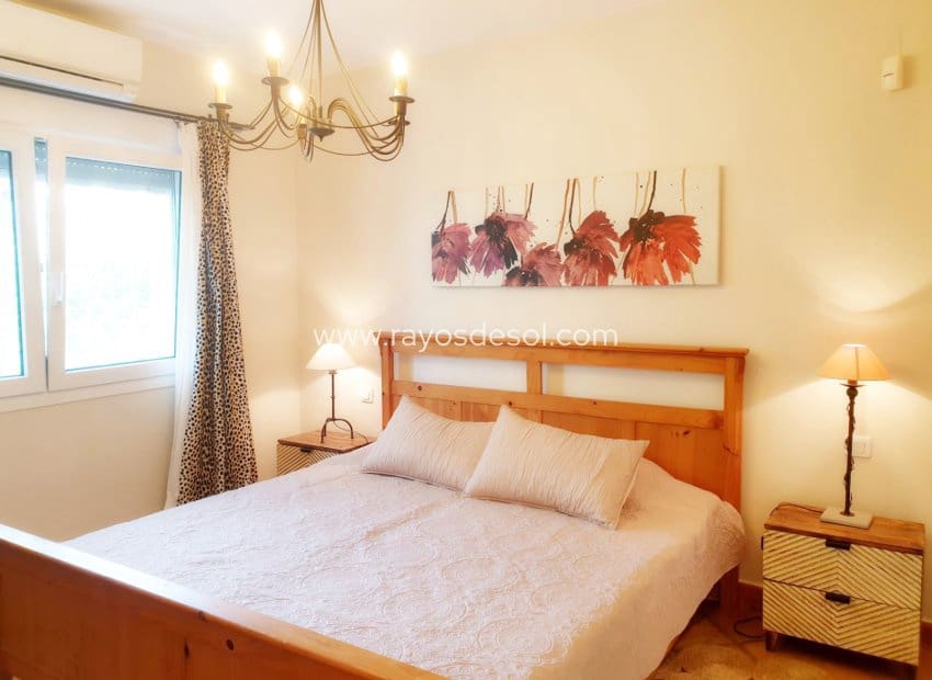 4 sypialnia Willa na sprzedaż w Moraira z basenem - 965 000 € (Ref: 8542993)