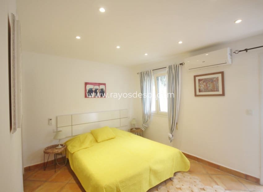 4 sypialnia Willa na sprzedaż w Moraira z basenem - 965 000 € (Ref: 8542993)