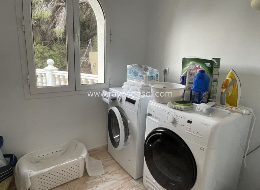 4 makuuhuone Huvila myytävänä paikassa Calpe / Calp mukana uima-altaan - 1 250 000 € (Ref: 8542994)