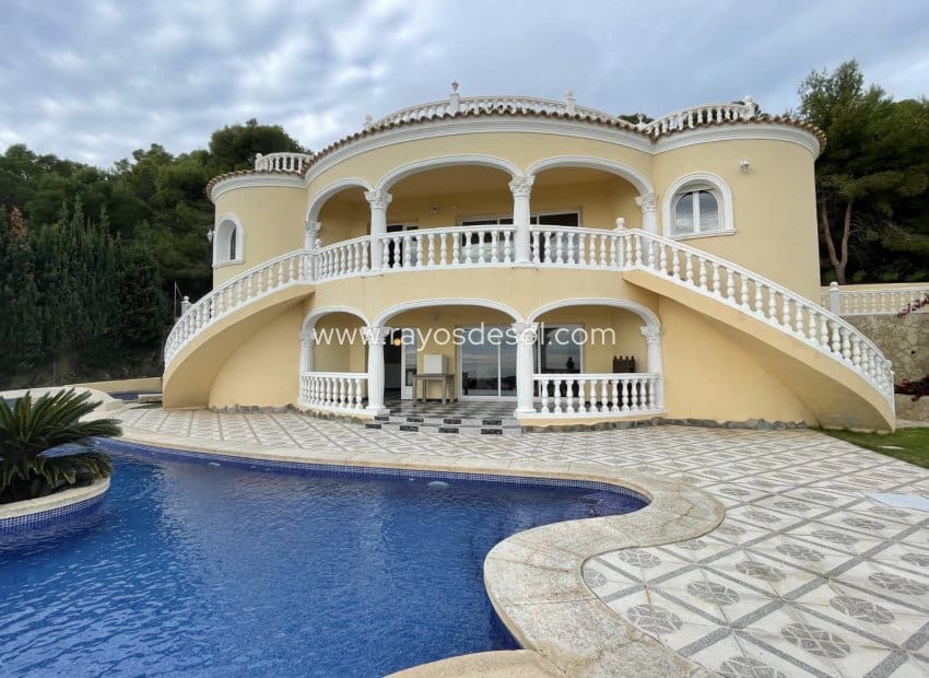 4 makuuhuone Huvila myytävänä paikassa Calpe / Calp mukana uima-altaan - 1 250 000 € (Ref: 8542994)