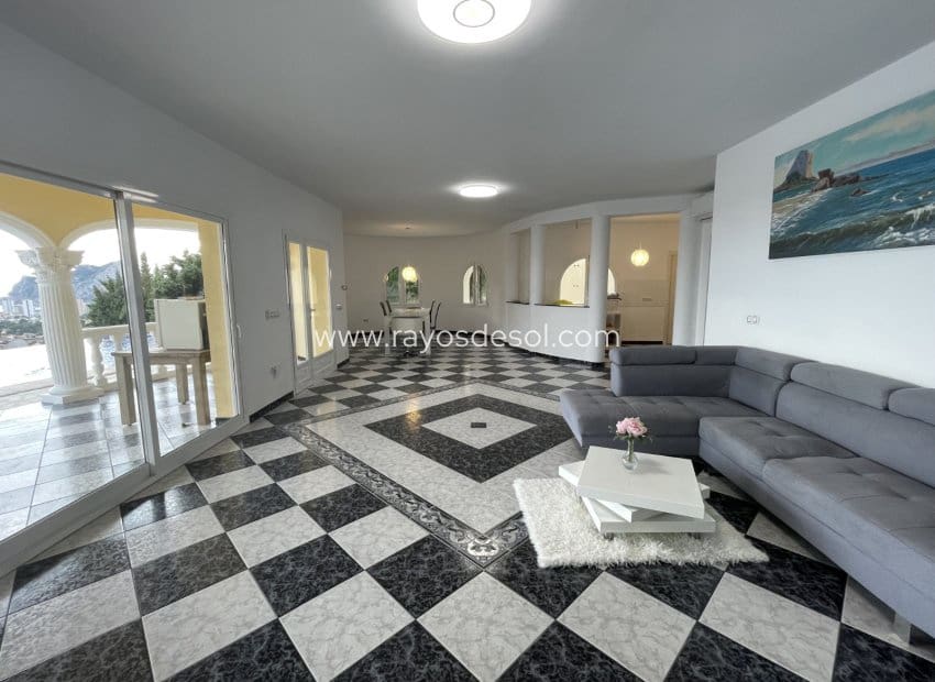 4 makuuhuone Huvila myytävänä paikassa Calpe / Calp mukana uima-altaan - 1 250 000 € (Ref: 8542994)