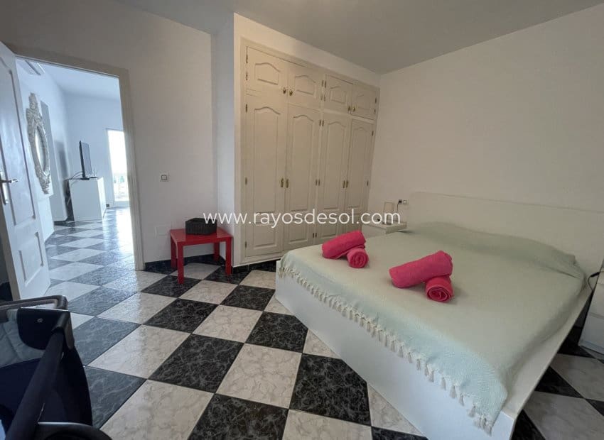 4 makuuhuone Huvila myytävänä paikassa Calpe / Calp mukana uima-altaan - 1 250 000 € (Ref: 8542994)