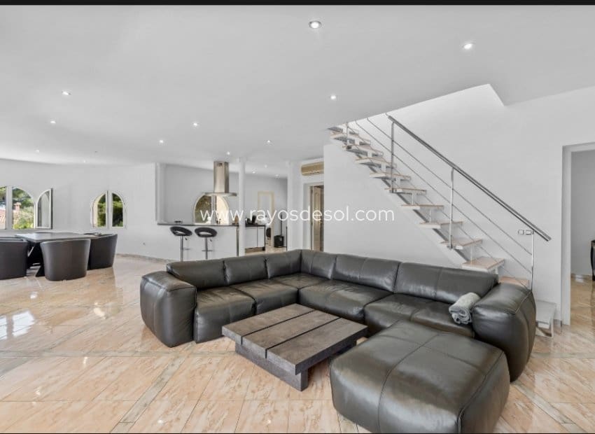 4 soverom Villa til salgs i Calpe / Calp med svømmebasseng - € 1 400 000 (Ref: 8542994)