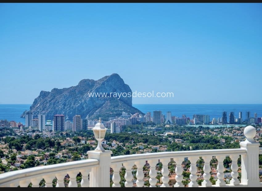 4 soverom Villa til salgs i Calpe / Calp med svømmebasseng - € 1 400 000 (Ref: 8542994)