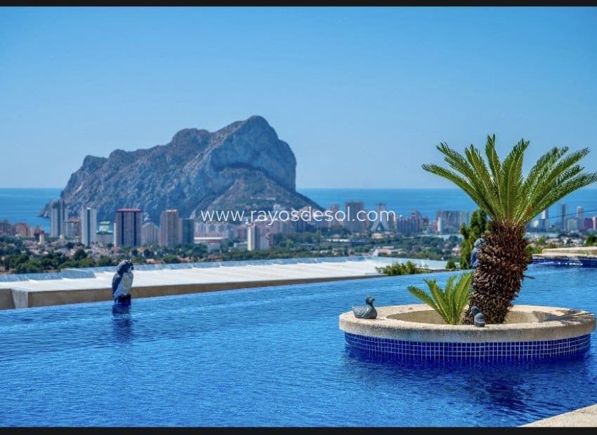 4 soverom Villa til salgs i Calpe / Calp med svømmebasseng - € 1 400 000 (Ref: 8542994)