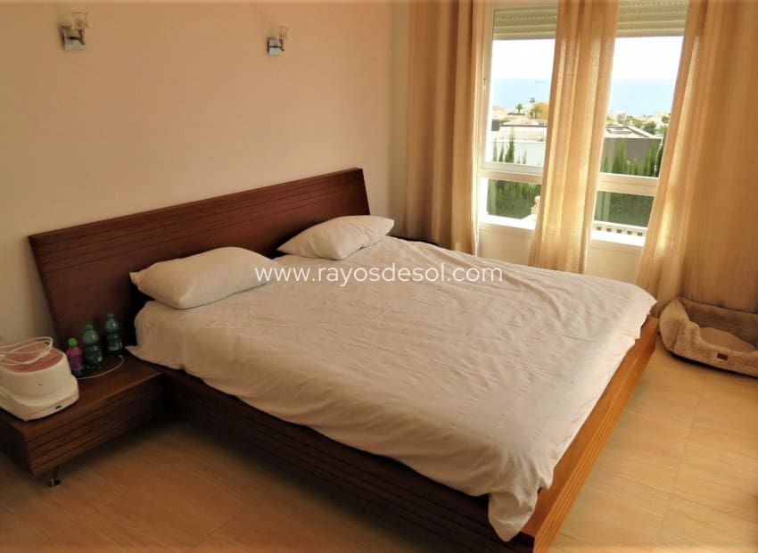 3 soveværelse Villa til salg i Cumbre del Sol - € 795.000 (Ref: 8543362)