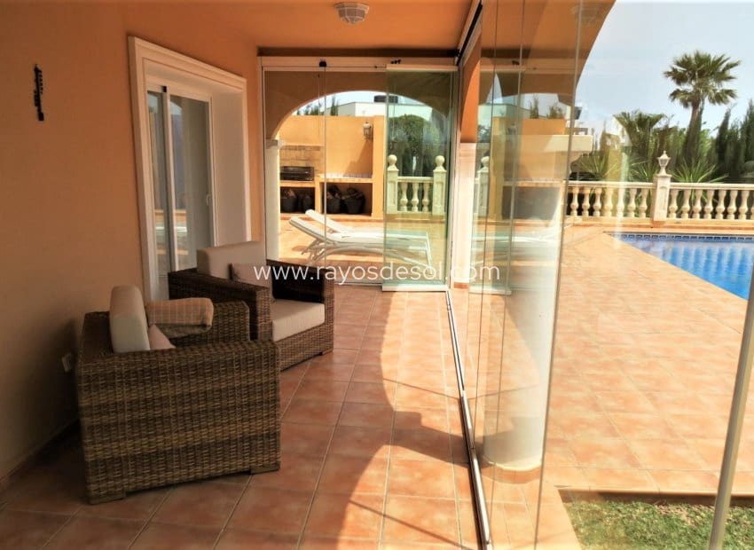 3 soveværelse Villa til salg i Cumbre del Sol - € 795.000 (Ref: 8543362)