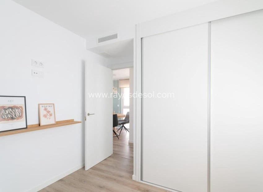 4 soverom Villa til salgs i Finestrat med svømmebasseng - € 555 000 (Ref: 8543466)