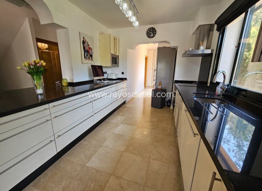 6 soveværelse Villa til salg i La Manga Club med swimmingpool - € 995.000 (Ref: 8543496)