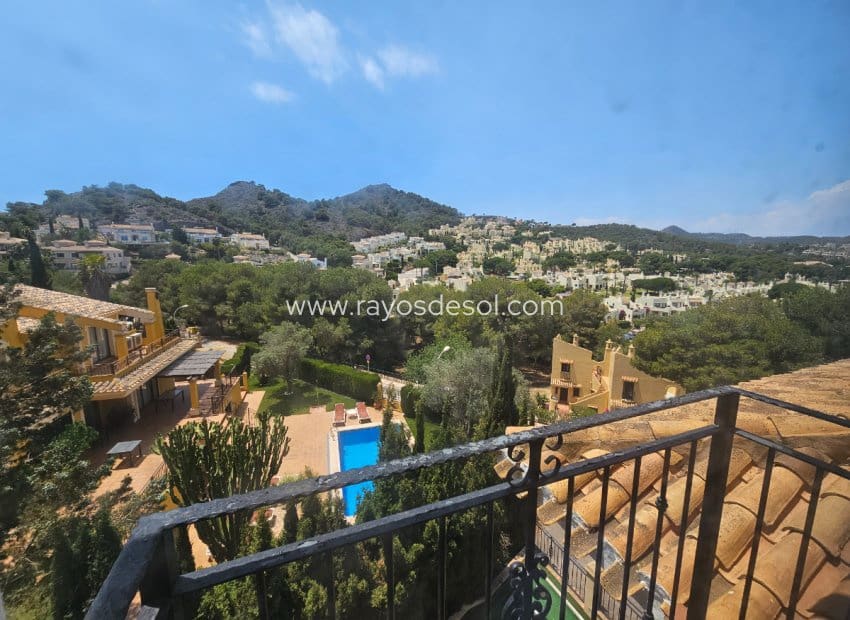 6 soveværelse Villa til salg i La Manga Club med swimmingpool - € 995.000 (Ref: 8543496)