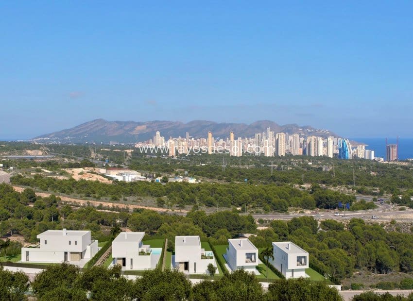 3 bedroom Villa for sale in Finestrat with pool - € 695,000 (Ref: 8543644)