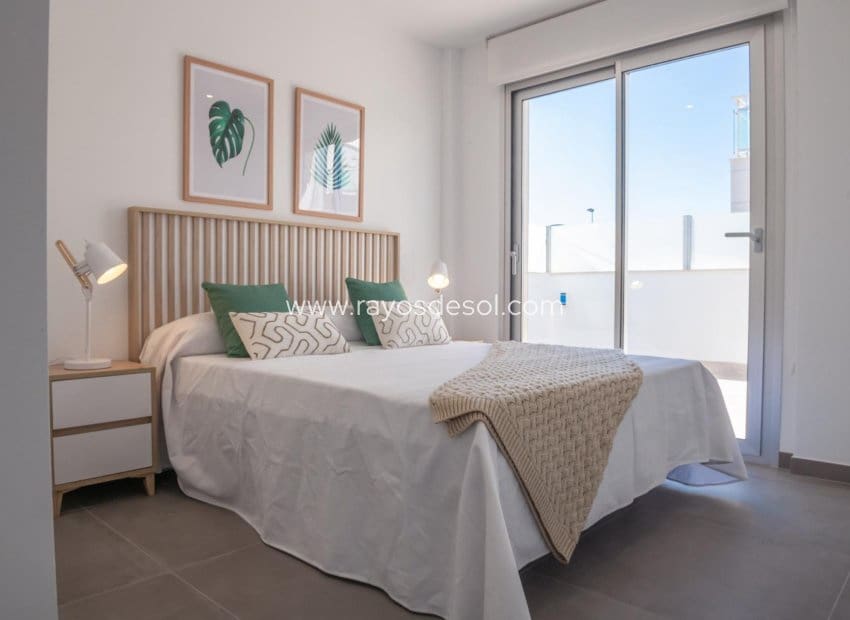 3 soverom Villa til salgs i Los Alcazares med svømmebasseng - € 445 000 (Ref: 8543652)