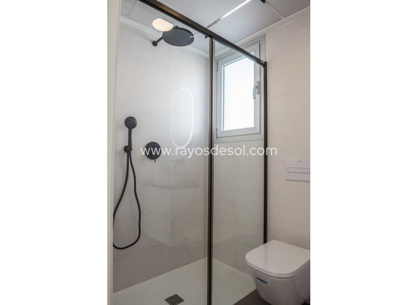 3 soverom Villa til salgs i Los Alcazares med svømmebasseng - € 445 000 (Ref: 8543652)