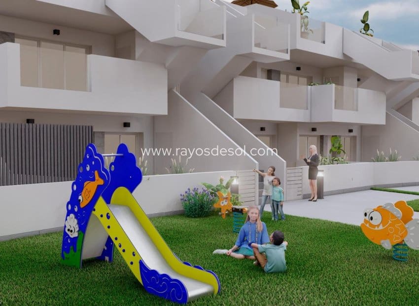 2 Zimmer Apartment zu verkaufen in Roldan mit Pool - 238.000 € (Ref: 8543657)