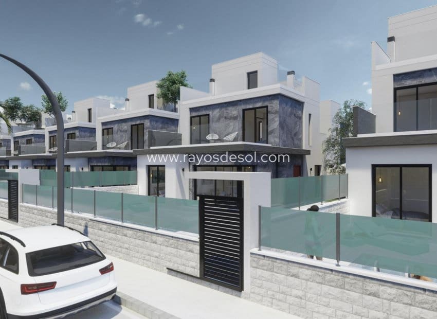 3 bedroom Villa for sale in Pilar de la Horadada with pool - € 725,000 (Ref: 8543677)