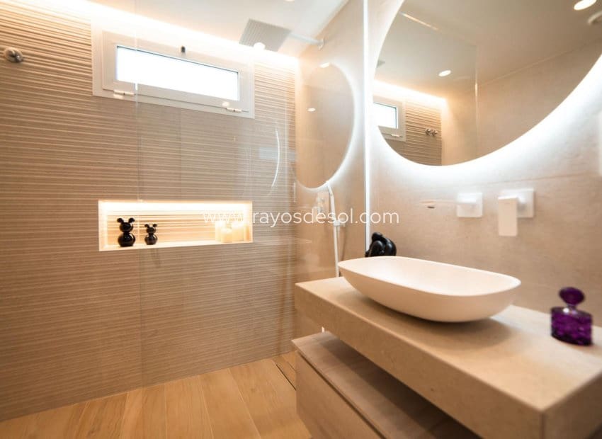 2 soveværelse Lejlighed til salg i El Raso med swimmingpool - € 294.000 (Ref: 8543678)