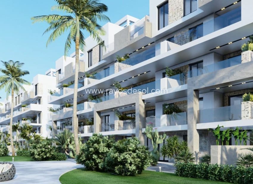 2 soveværelse Lejlighed til salg i El Raso med swimmingpool - € 294.000 (Ref: 8543678)