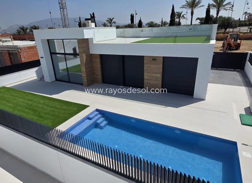 3 bedroom Villa for sale in Condado de Alhama with pool - € 345,000 (Ref: 8543690)