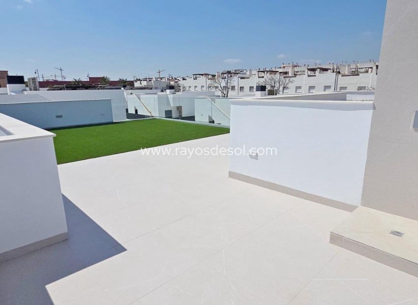 3 soveværelse Villa til salg i Condado de Alhama med swimmingpool garage - € 345.000 (Ref: 8543690)