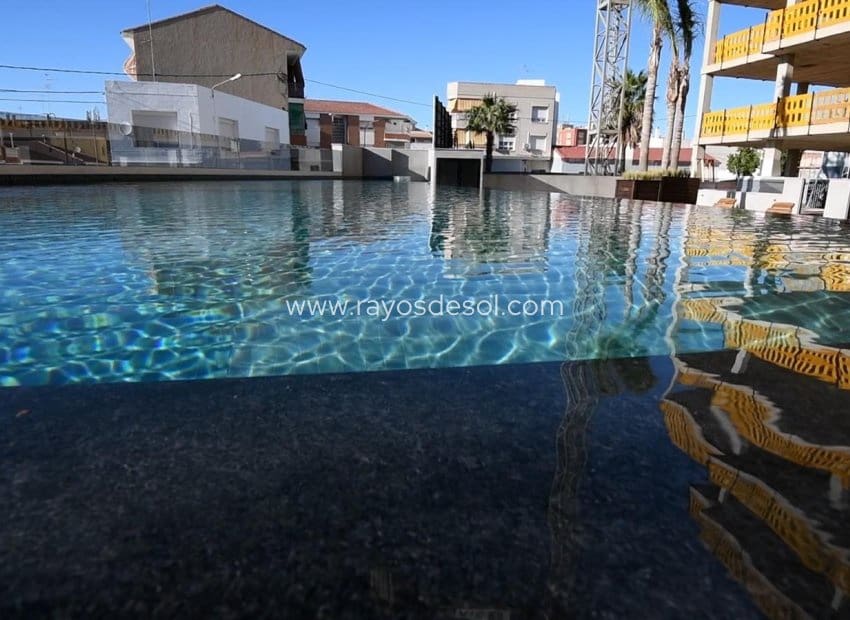 3 soverom Leilighet til salgs i San Pedro del Pinatar med svømmebasseng - € 279 000 (Ref: 8543698)