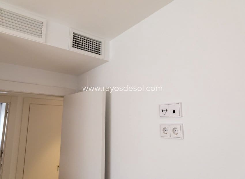 3 chambre Appartement à vendre à Gran Alacant avec piscine - 405 000 € (Ref: 8543706)