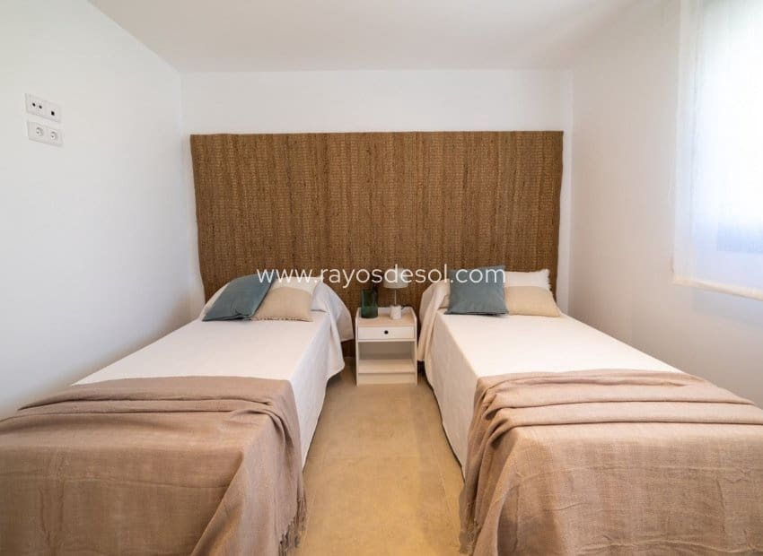 3 chambre Appartement à vendre à Gran Alacant avec piscine - 405 000 € (Ref: 8543706)