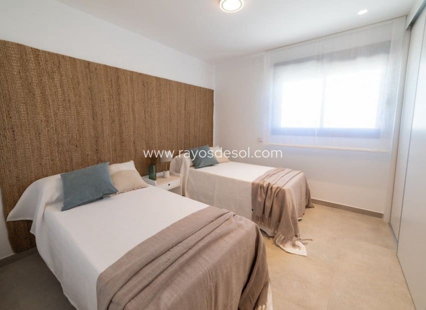 3 chambre Appartement à vendre à Gran Alacant avec piscine - 405 000 € (Ref: 8543706)