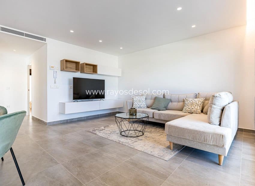 2 soveværelse Lejlighed til salg i Pilar de la Horadada med swimmingpool - € 252.900 (Ref: 8543708)