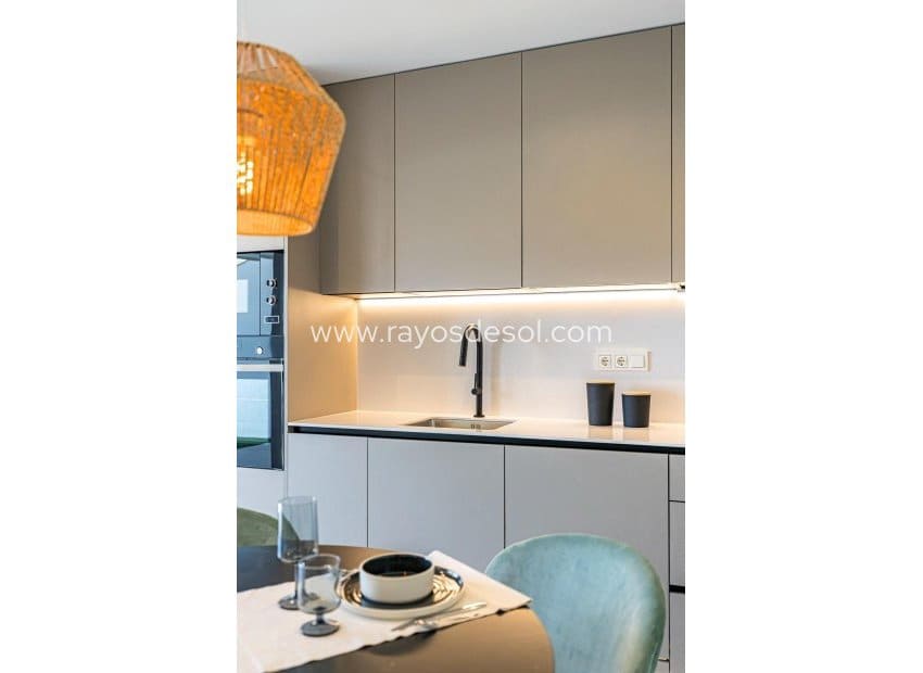 2 soveværelse Lejlighed til salg i Pilar de la Horadada med swimmingpool - € 252.900 (Ref: 8543708)