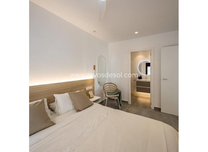 2 soveværelse Lejlighed til salg i Pilar de la Horadada med swimmingpool - € 252.900 (Ref: 8543708)