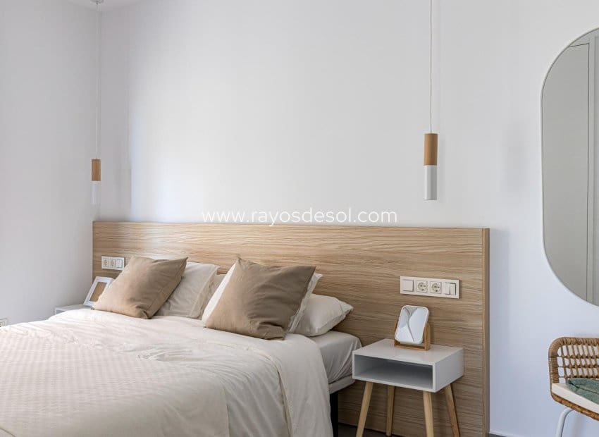 2 soveværelse Lejlighed til salg i Pilar de la Horadada med swimmingpool - € 252.900 (Ref: 8543708)