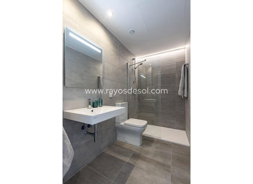 2 soveværelse Lejlighed til salg i Pilar de la Horadada med swimmingpool - € 252.900 (Ref: 8543708)